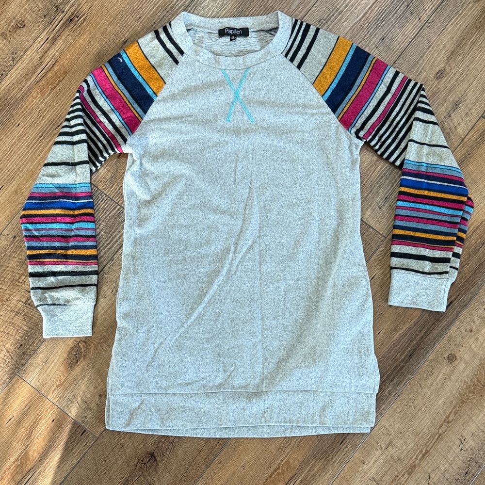 Papillon Blanc Gray Sweatshirt with Striped Accents - Picture 1 of 4